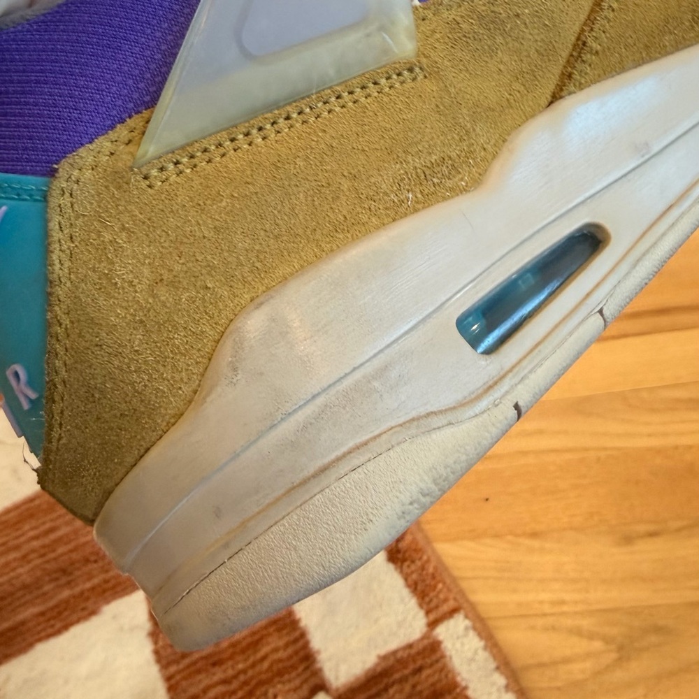 Jordan 4 Retro SP
30th Anniversary Union Desert Moss
Box and wrapping paper. - Picture 15 of 16